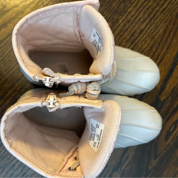 Sperry Duck Boots - size 2 girls - Picture 10 of 10